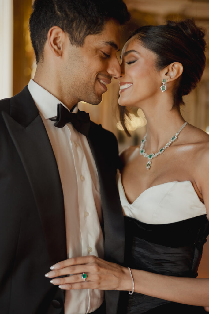 AYUS2697